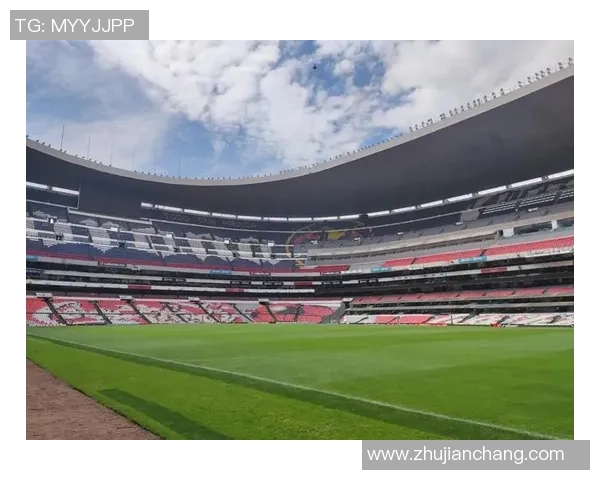 璀璨星光下的足球巨星们展现激情与荣耀的传奇故事